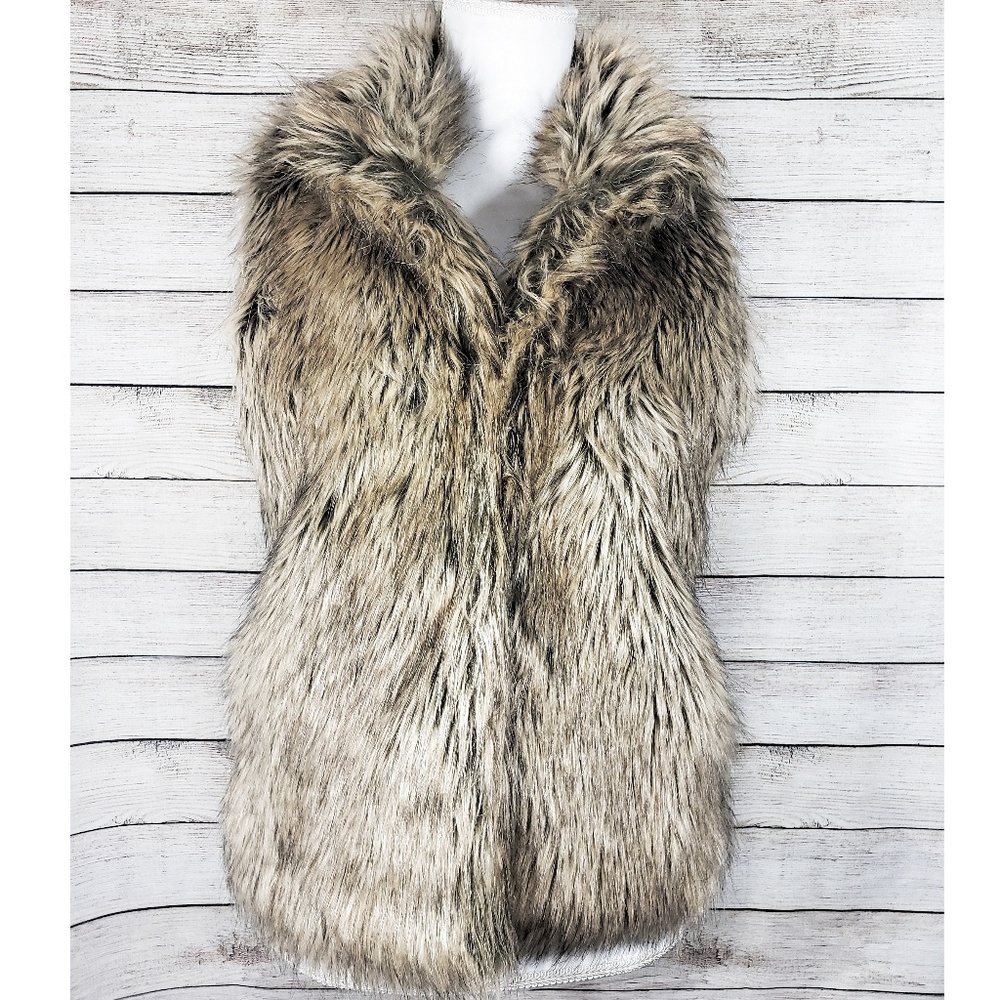 Ci Sono by Cavalini Faux Fur Vest